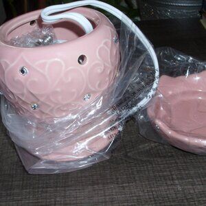scentsy wax burner tiara. new in box